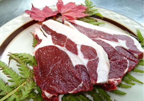 精肉　エゾシカ認証第020号　エゾ鹿肉　メス《背ロース》