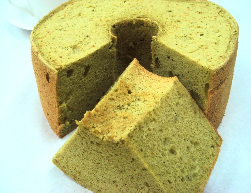 抹茶シフォンケーキ・紙管付き　7号・21cm