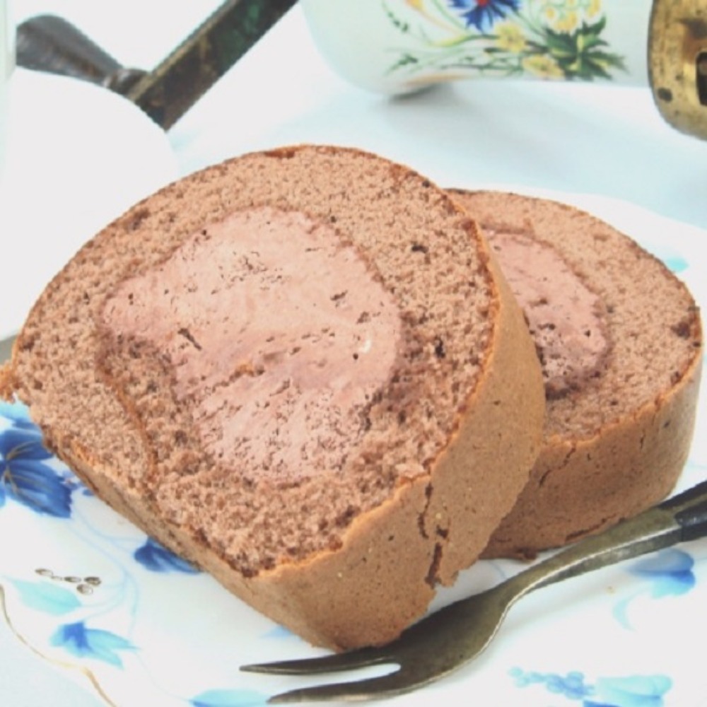 チョコロールケーキ・46カット＠86/１カット/税込