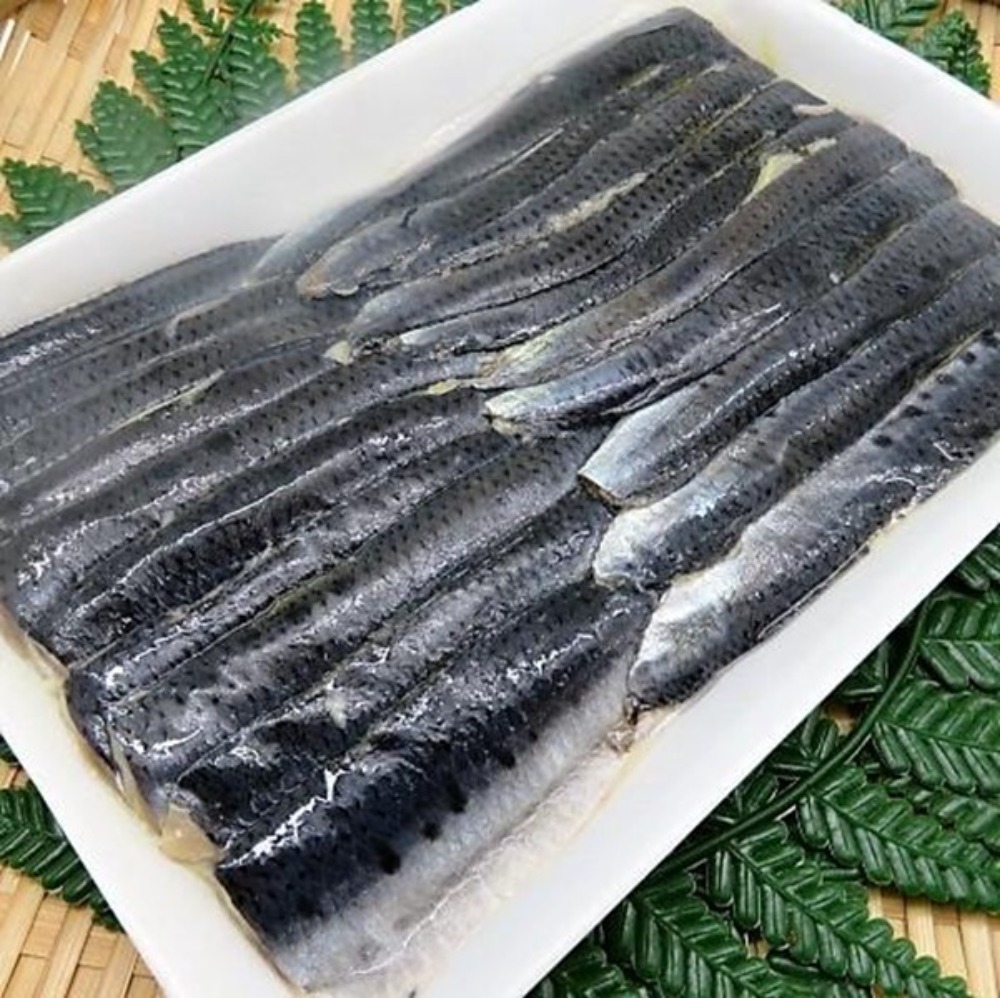 寿司ネタ　いわし酢〆フィレ　約15ｇx20枚　イワシ　鰯