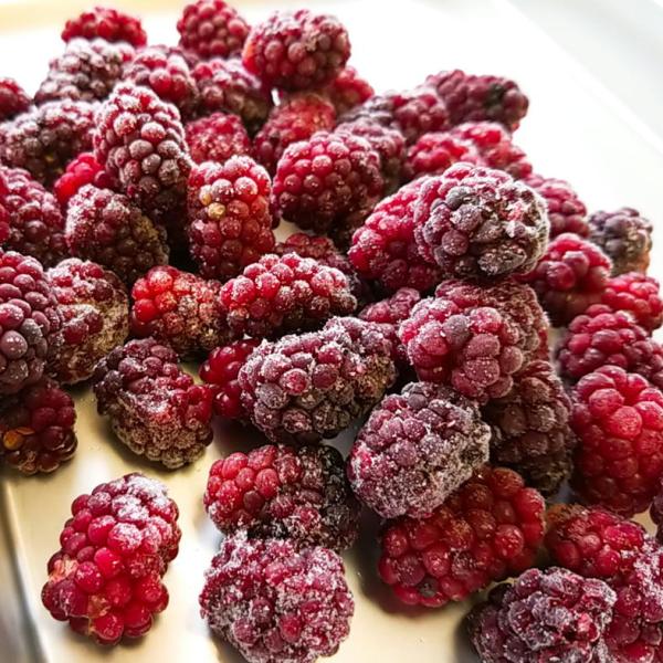 新潟県魚沼産ブラックベリー/冷凍/1kg