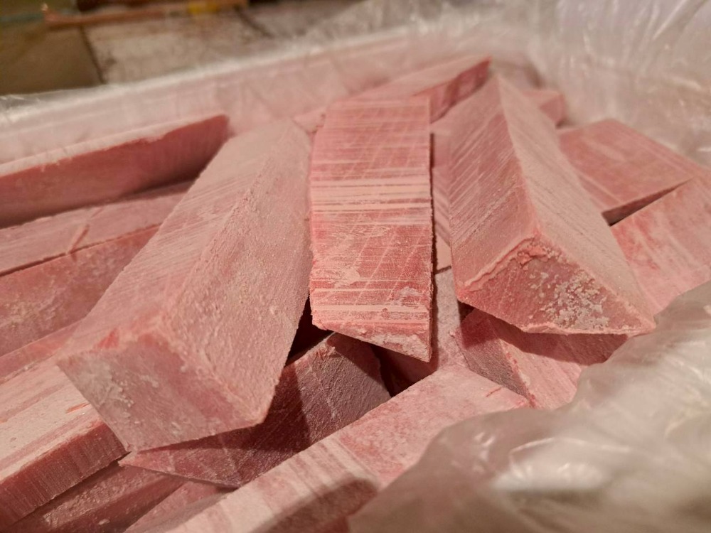 冷凍養殖本マグロ　端材