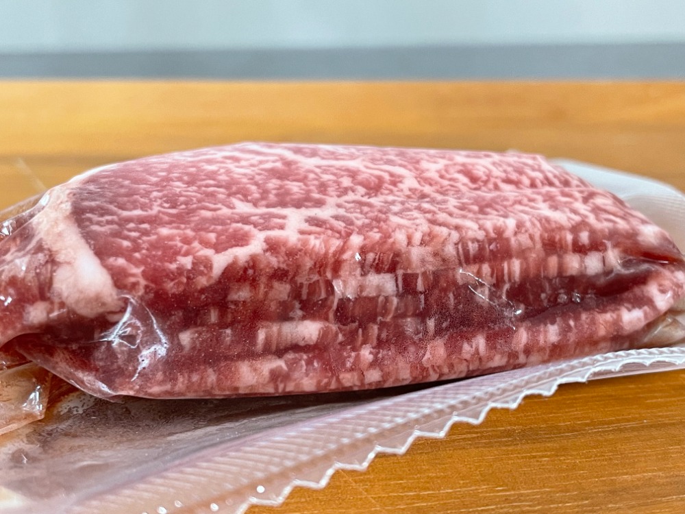 和牛ユッケ生ハムスライス(国産)個食パック45gx50個