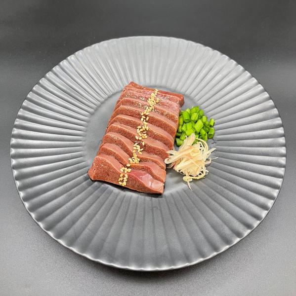 HERB　HORSEの馬刺し　レバー１ｋｇ（60g〜150ｇ不定貫）