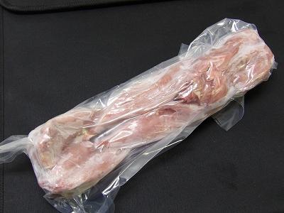 ウサギ枝肉（腎臓付・頭無し）約10kg（約1.5kgｘ7P）