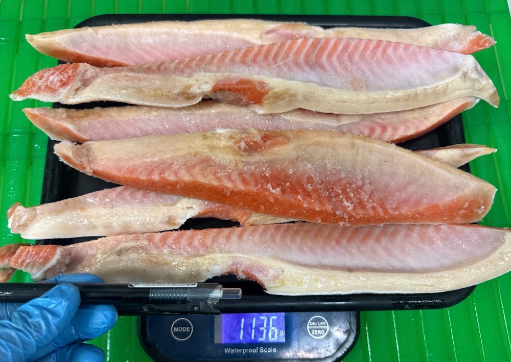 【幅ひろいです！！】銀しゃけハラス