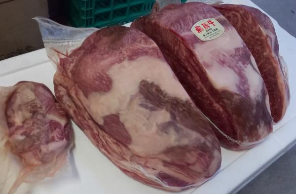 黒毛和牛　A5ランク　飛騨牛　内もも　約10ｋｇ真空　冷蔵