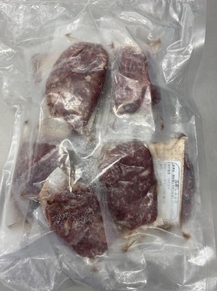 馬刺赤身　ユッケ　5mm　約500ｇx16P（P約50ｇx10個）冷凍　