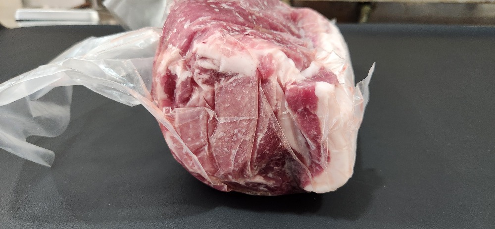 希少　関門ポーク肩ロースブロック