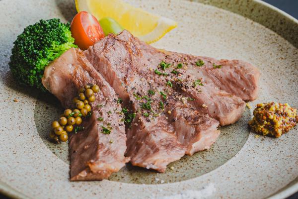 黒毛和牛リブロース　メスA5ランク　焼き肉用（冷凍）1P05K-57